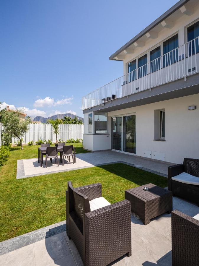 Arricampati Apartments Villa & Bringo Car Rental 카리니 외부 사진